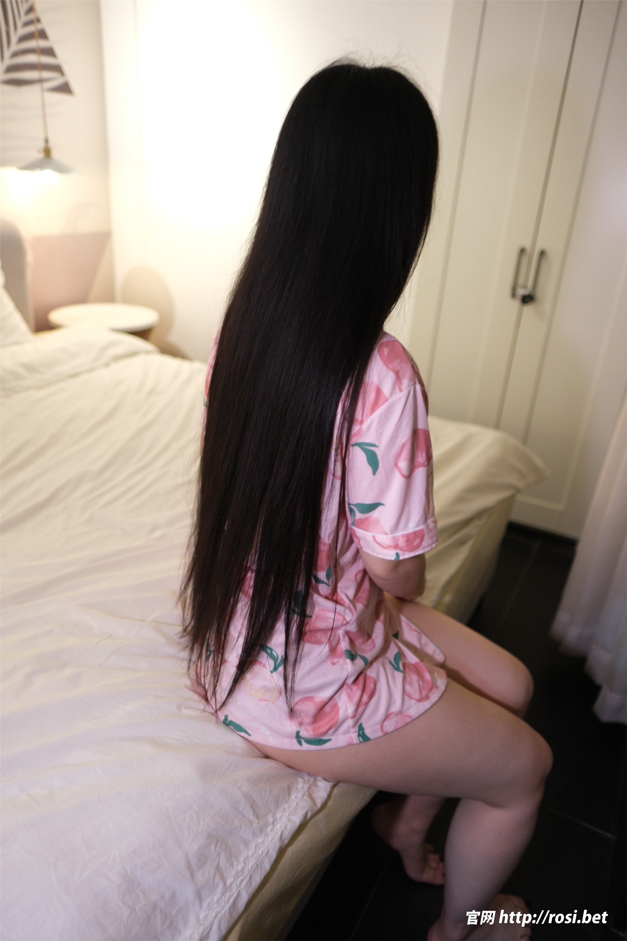 ROSI写真 2024.06.20 NO.4581